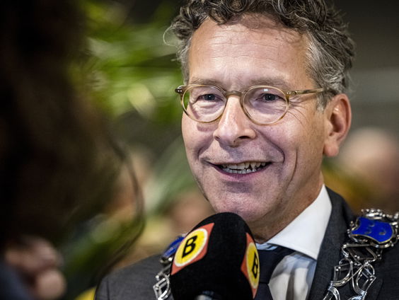 Burgemeester van Eindhoven Jeroen Dijsselbloem over de ontwikkelingen in zijn regio