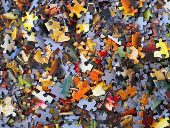 Quinta en Kim doen mee met het NK Legpuzzelen
