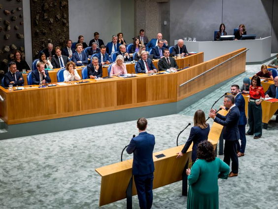 Eerste dag Beschouwingen balanceert tussen talkshow en politiek