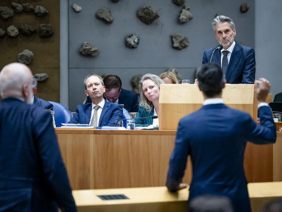 Nieuwsforum: 'De verhoudingen in de coalitie staan op scherp'