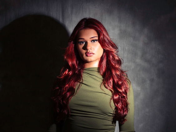 Rani is een veelgevraagde dancéstem, nu brengt ze haar eigen muziek uit