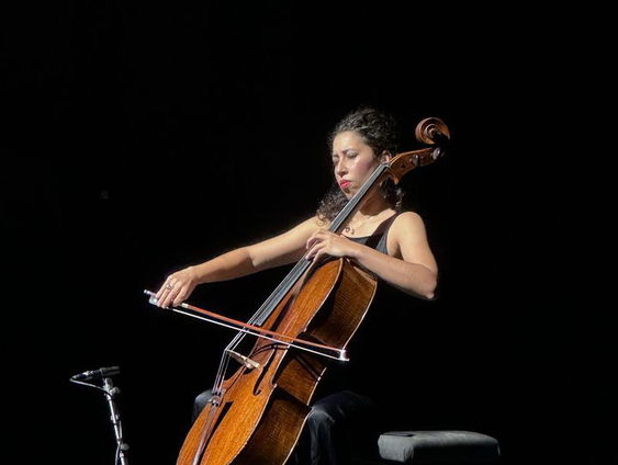 Ella van Poucke over de aantrekkingskracht van de cello