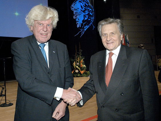 Terug naar Toen: Wim Duisenberg overleden