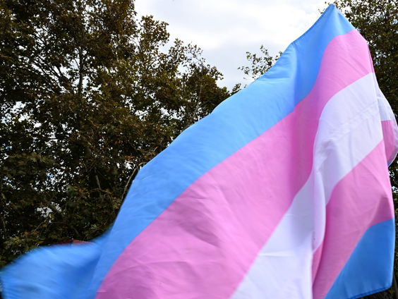 Podcast over transitie- operatie: ‘Ik hield mijn vrouwelijkheid geheim’