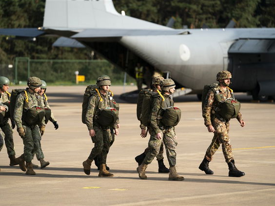 Stand.nl: 'We zijn te naïef over oorlogsdreiging'