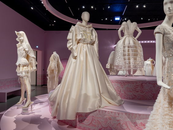 Waarom is de bruidsjurk wit?