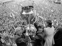 Terug naar Toen: Ajax wint in 1971 Europacup I