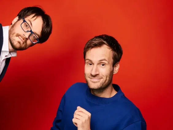 Roel en Jos Maalderink gaan het theater in: 'We maken ons satirisch druk om de democratie en verwerken tegelijk persoonlijk verdriet'