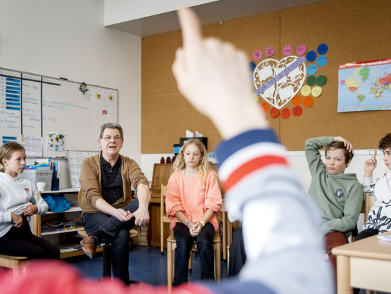 Initiatiefnemer Lentekriebels-week dreigt met kort geding om desinformatie