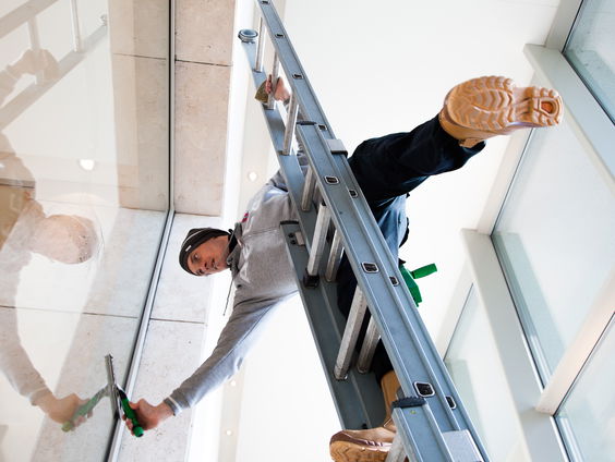 Gaat de Zaanse vergunningsplicht malifide glazenwassers stoppen?