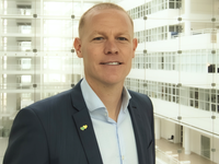 Tom Beugelsdijk gaat van het Haagse voetbalveld naar de gemeenteraad