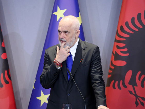 Van kunst tot corruptie: Edi Rama’s Albanië onder de loep