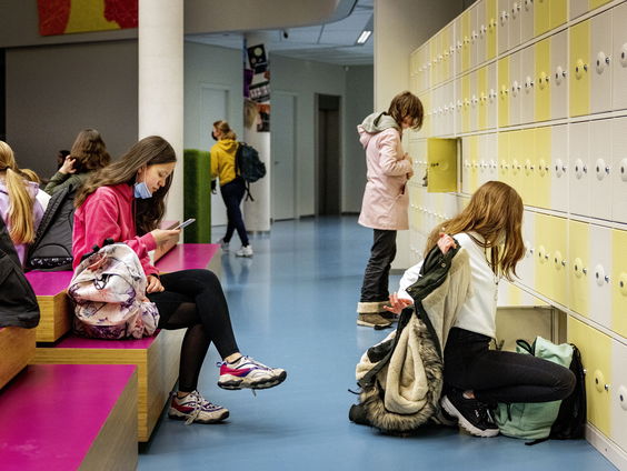 Kamerlid Don Ceder vindt dat jongeren 'met druk op de knop' online voetafdruk moeten kunnen wissen