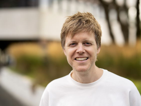 Lex Uiting ontrafelt het geheim van het succes van regiopop