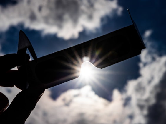 Oogarts over de komende eclips: "We zien altijd een piek op de afdeling na een zonsverduistering"