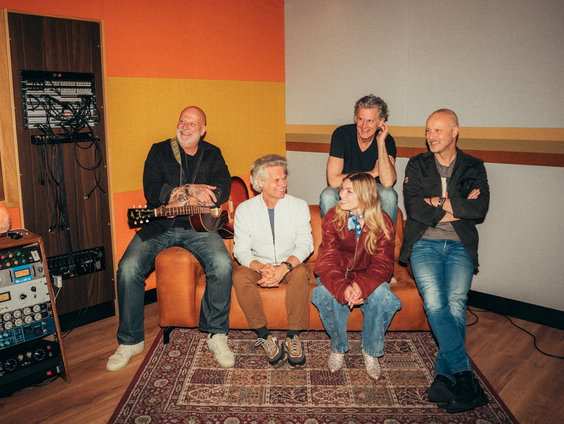 BLØF kan het goed vinden met Hannah Mae: ‘Echt heel gezellig’