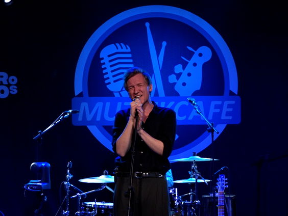 Thomas Nicolas - Something To Remember | live in Muziekcafé