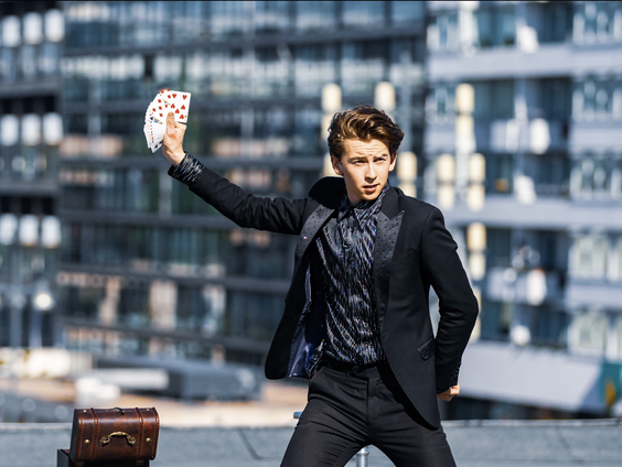 Illusionist Nigel Otermans (22) vertegenwoordigt Nederland bij het EK