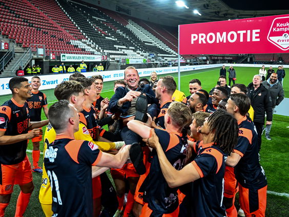 FC Volendam supporter Henk de Boer: "Als ik zeg dat ik fris en fruitig ben dan lieg ik"
