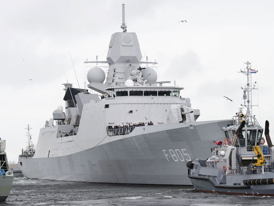 Commandant Marcel Keveling over leven aan boord oorlogsschip Zr.Ms. Evertsen