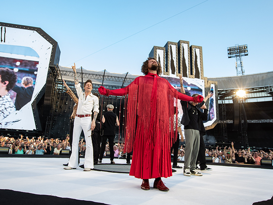 DI-RECT verrast met platina plaat voor Sphinx: 'Jezus wat cool zeg!'