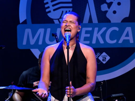 RANI - Outside In | live in Muziekcafé