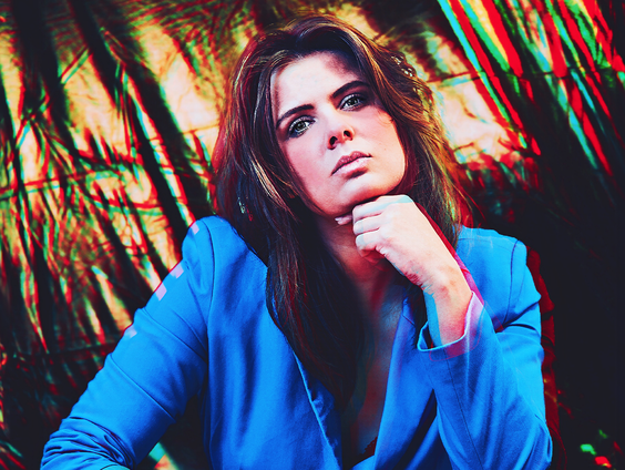 Mell VF is met Queen of my Castle NPO Radio 2 TopSong!