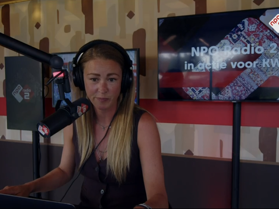 Jolien wenst haar schoonheidsspecialiste een weekendje weg