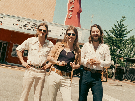 Let's Stay Together van DeWolff is deze week NPO Radio 2 TopSong