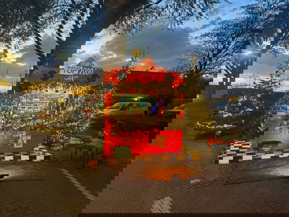 Limmen heeft een Top 2000 café tussen de bloemen