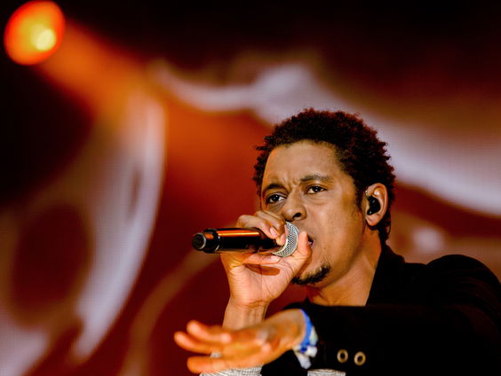 Typhoon erg onder indruk van Bente's cover van Niemand Kan Blijven: 'Something else'