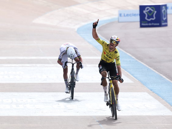 Erik Dijkstra over Parijs - Roubaix: "Het was de mooiste in 30 jaar"
