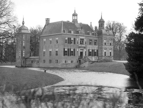 Dorette over tentoonstelling in Kasteel Ruurlo: ''Je weet niet wat er komt''