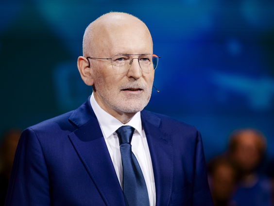 Frans Timmermans reageert op haatreacties: "Hoort bij mijn rol"