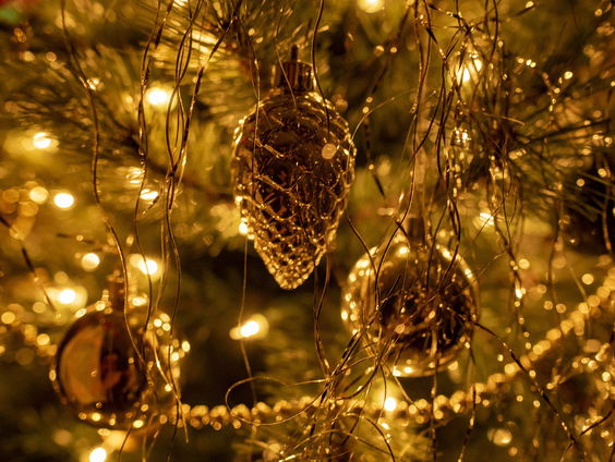 Brandweer Lianne: "Let hierop bij je kerstversiering!"