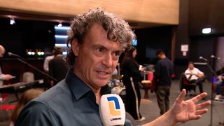 Rowwen Hèze-bassist Wladimir Geels brengt wereldmuziek naar Roermond