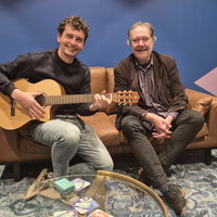 Tijmen Dokter speelt 'In vredesnaam'