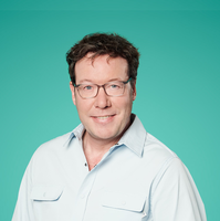 Piet Suijkerbuijk leeft zijn leven zonder social media