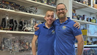 Tweedehands Lego-winkel in Lelystad biedt zoon unieke werkplek
