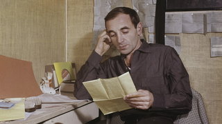 Paul Boerboom eert Charles Aznavour