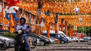 De Haagse Marktweg is weer dé oranjestraat van Nederland