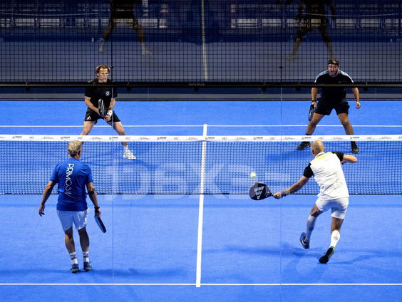 Sander de Kramer schrijft een boek over padel