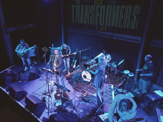 The Transformers brengt verborgen verhalen tot leven met muziek