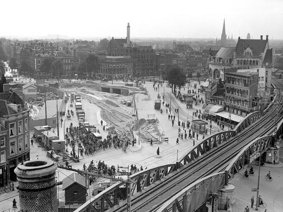 Vincent tovert met AI Rotterdam tevoorschijn zoals je dat al honderd jaar niet meer zag