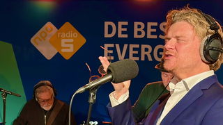 Bas Ragas brengt ode aan Rob de Nijs met Pur Sang in Evergreen Top 1000 Party