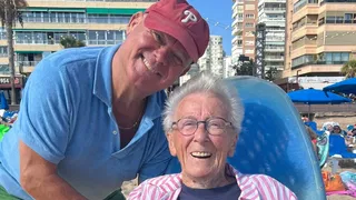 Paul de Leeuw over 'Een vergetelijk mooie reis'