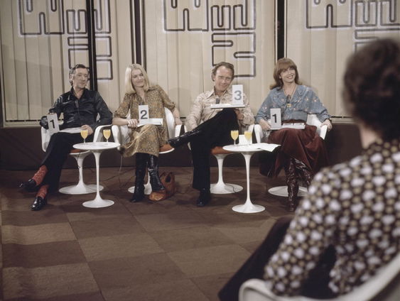 De Laatste Ronde: Linda was reisleidster Lia in Wie van de drie