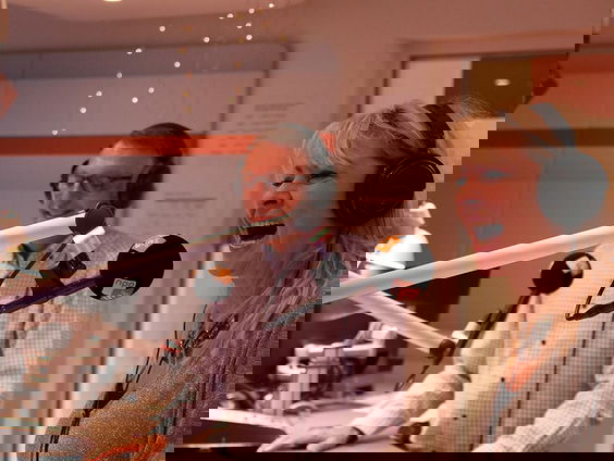 Henk Mouwe presenteerde jarenlang met 'Maan' & nam afscheid