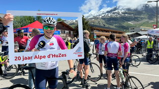 Bert bedankt Alpe d'HuZes-donateurs