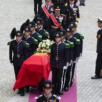 Noren nemen afscheid van overleden koning Harald